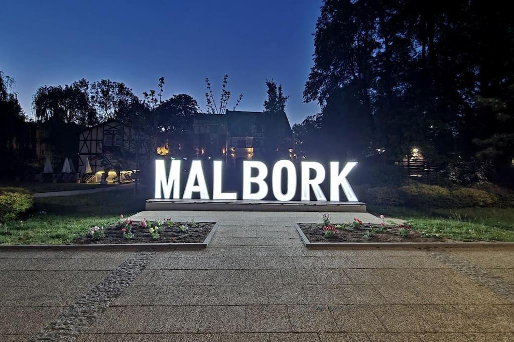 Apartament Queen Malbork Bagian luar foto