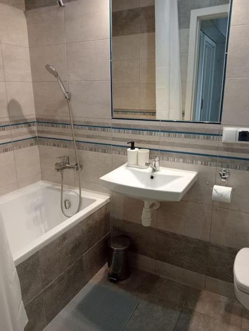 Apartament Queen Malbork Bagian luar foto
